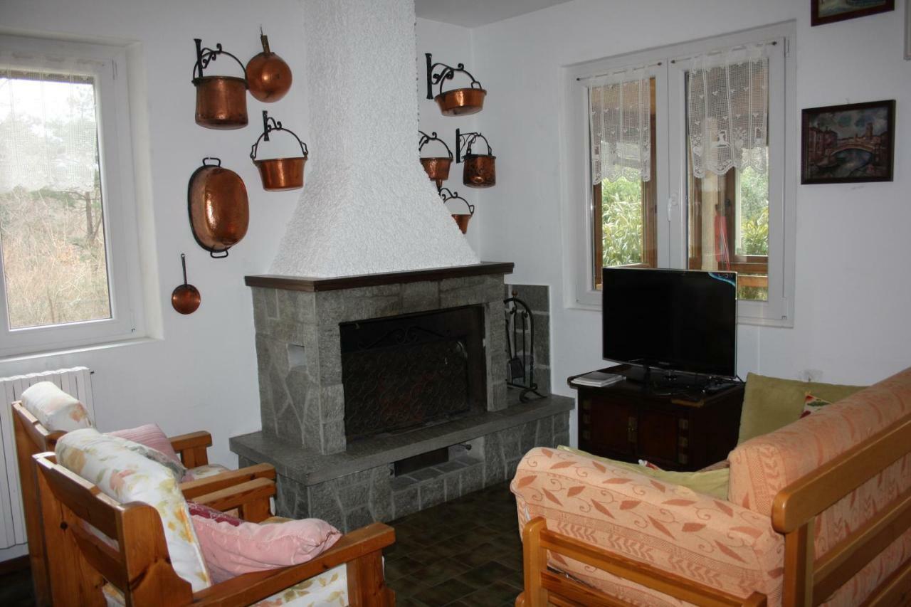 Villa Anna Сорико Екстериор снимка